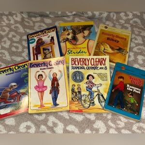 Lot Of 7 Beverly Cleary Chapter Books